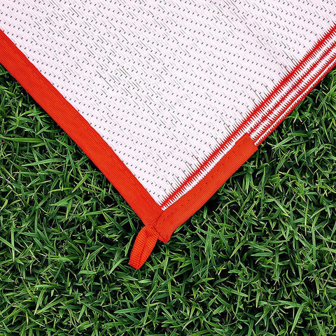 Camco Texas RV Patio Mat white reversible side red woven border - Close-Up Texture | United RV Parts