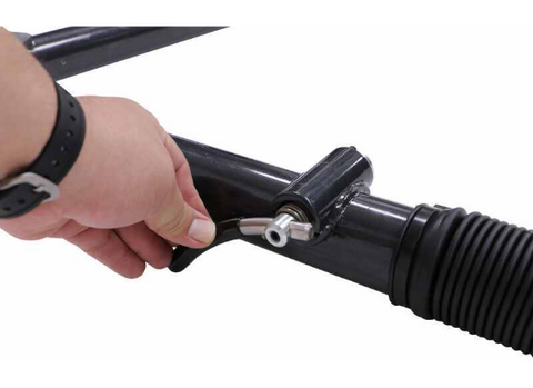 Blue Ox Tow Bar One-Person Hook-up - In Use | United RV Parts